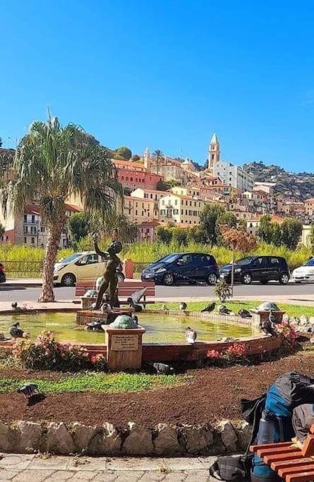 Appartamento Mama Monolocale Terrazzo Vista Mare Ventimiglia Luaran gambar